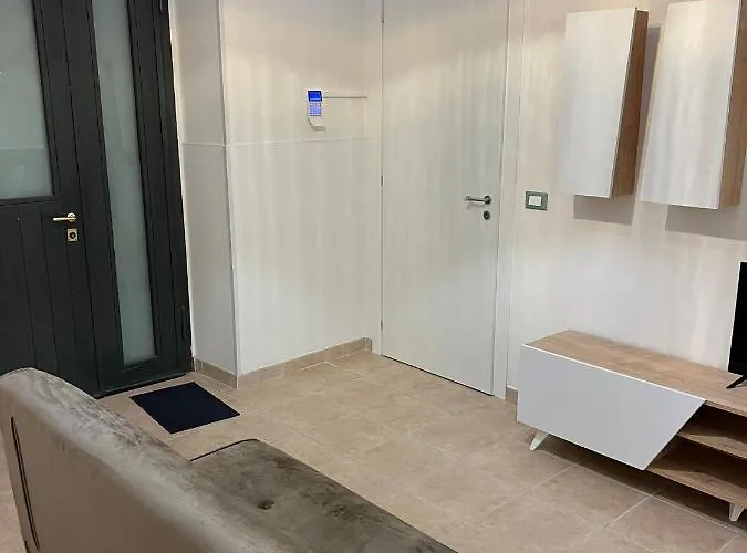 Casa Cavour 公寓 伦蒂尼